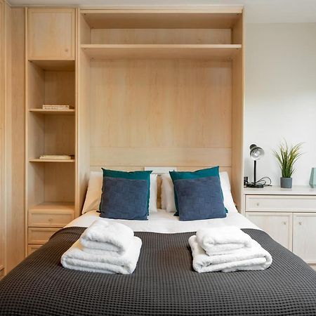 Capital Sloane Street Studio With Balcony 런던 외부 사진